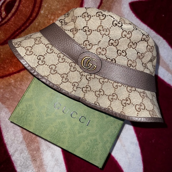 *SOLD* Gucci GG Canvas Bucket Hat *SOLD* - Picture 6 of 6